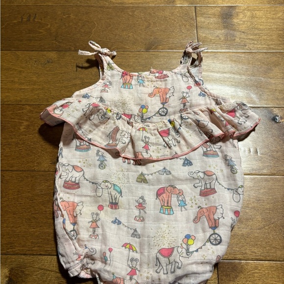Mudpie romper girls size 12-18 months - Picture 2 of 4